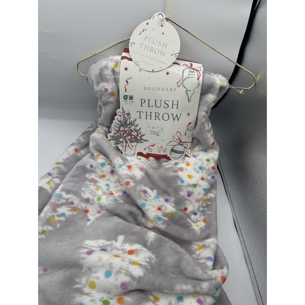 Boundary Plush Throw Blanket Christmas Holiday Gray White Tree Pattern 60x70 NWT